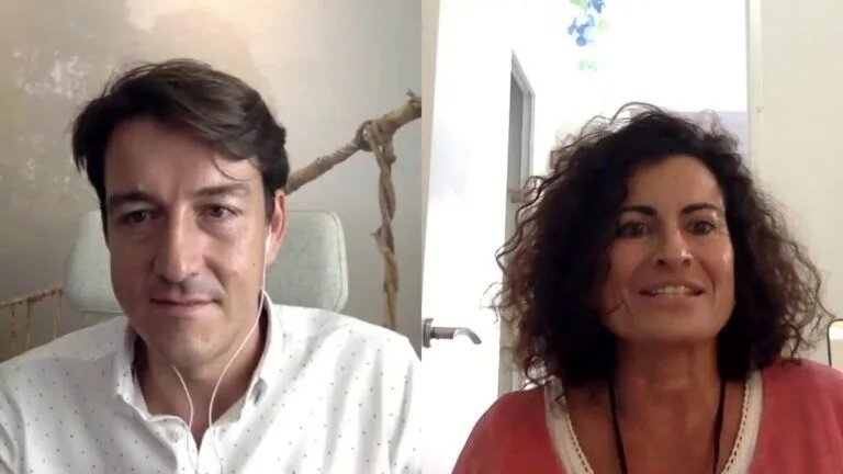 Terapia de juego clave para abordar el divorcio de los padres