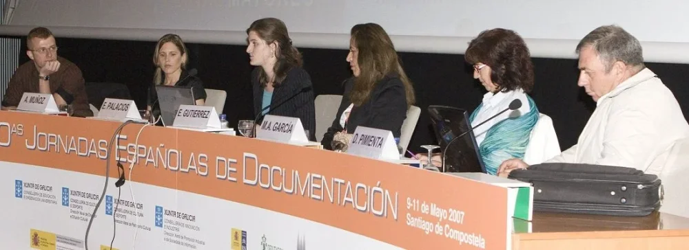 Presentación efectiva del moderador en mesa redonda