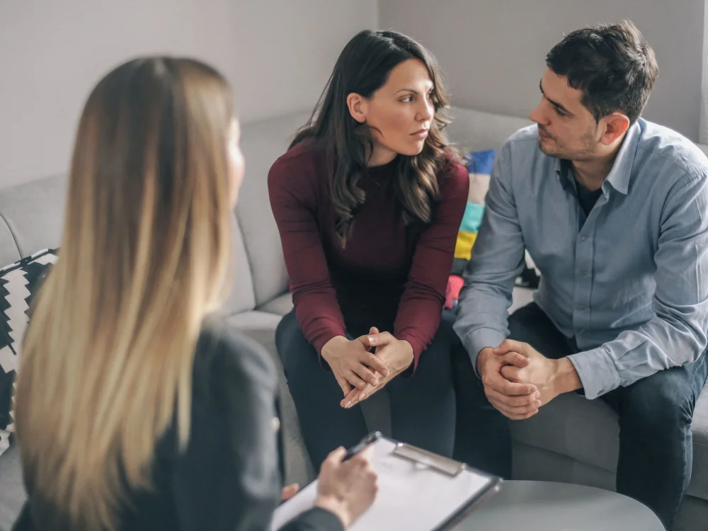 Desmitificando la Terapia de Pareja Verdades y Falsedades